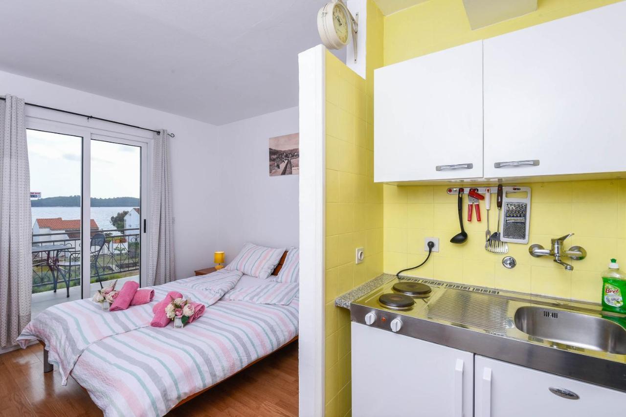 Lulak Studio Apartments Orebić Exteriör bild